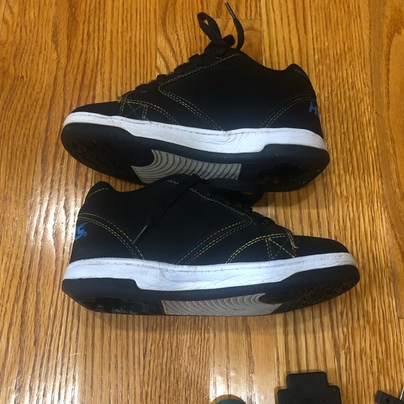 Heelys-kids size 3 - Picture 11 of 13
